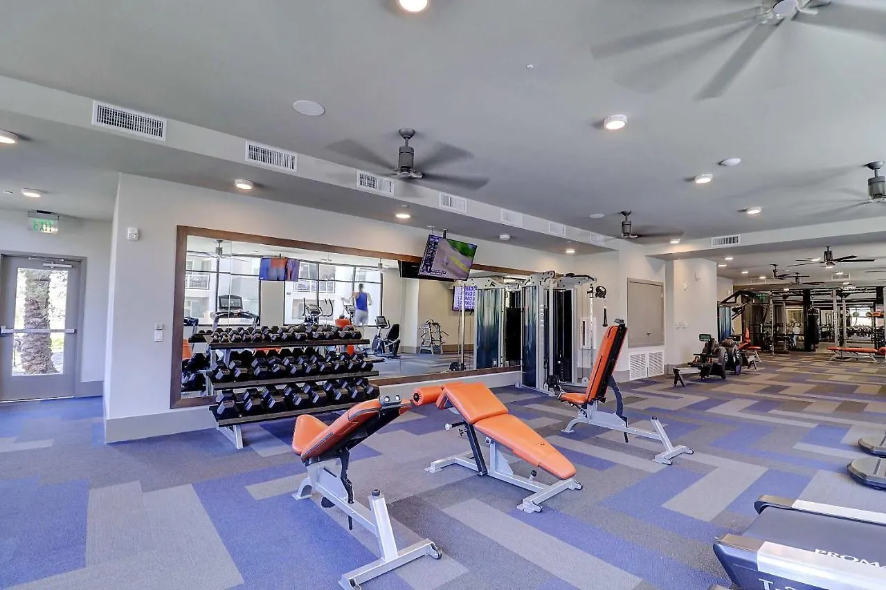 Διαμέρισμα Private Rooftop Terrance-Walk Score 81-Shopping District-King Bed-Parking 4021 Σκότσντεϊλ
