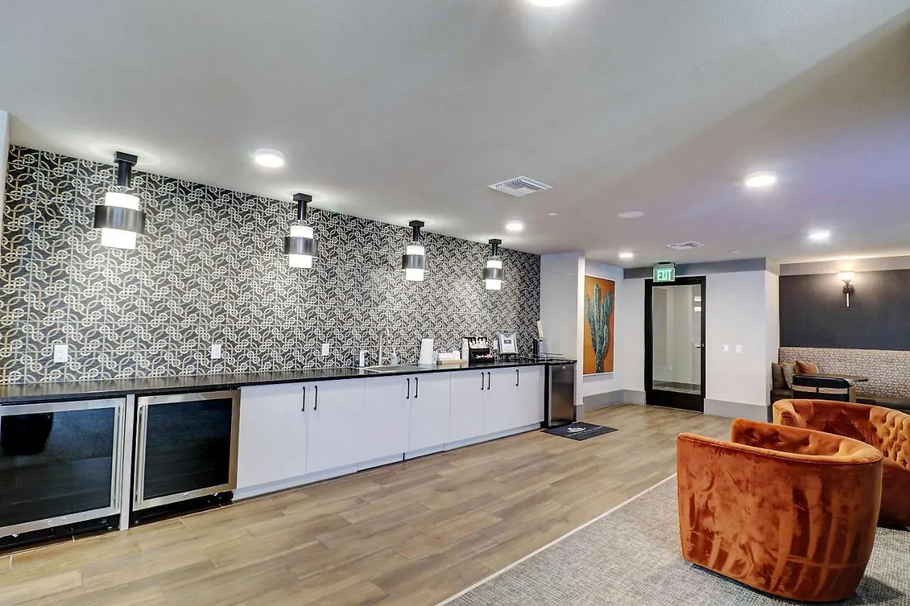 Private Rooftop Terrance-Walk Score 81-Shopping District-King Bed-Parking 4021 Σκότσντεϊλ Διαμέρισμα