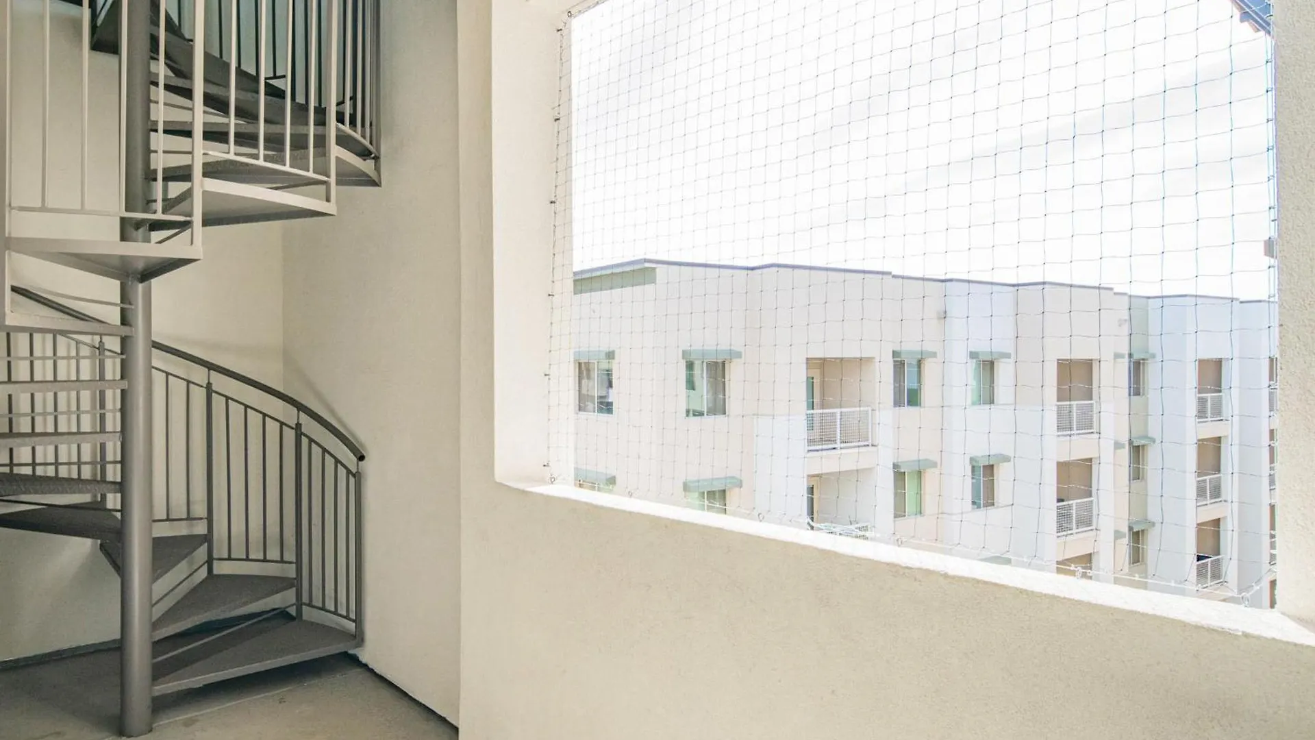 Private Rooftop Terrance-Walk Score 81-Shopping District-King Bed-Parking 4021 Σκότσντεϊλ